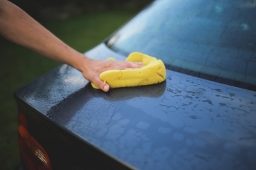 Come lavare l’auto? Qualche pratico consiglio