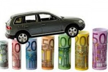 Come risparmiare sull’assicurazione dell’auto: quattro mosse facili e vincenti
